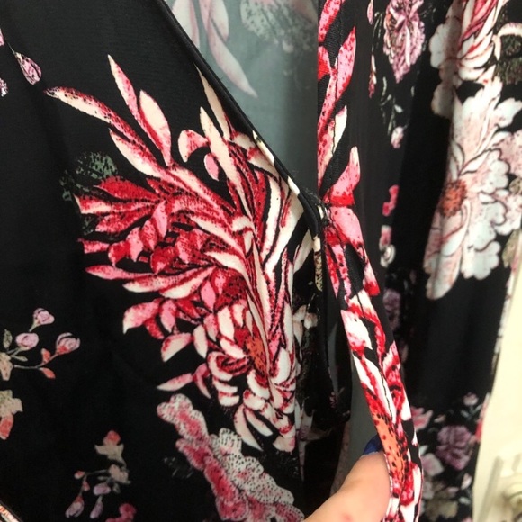 Some Days Lovin | Floral Wrap Dress Size S - Picture 4 of 8